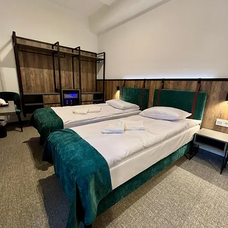 & Restauracja Zamek 3* Bytów